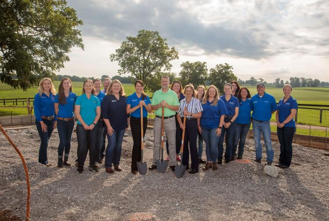 Participants in ground breaking for aged-horse care facility at University of Kentucky