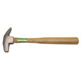 Farrier nailing hammer